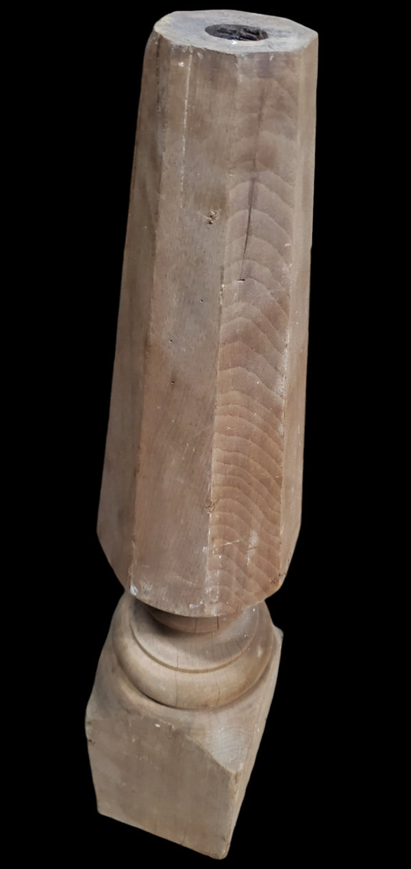 Walnut Newel Post GAM0242