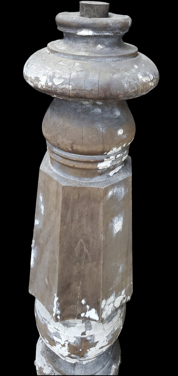 Walnut Octogon Newel Post Gam0237