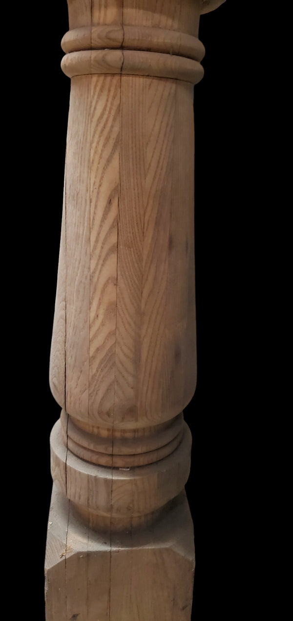 Solid Turned & Carved Oak Newel Post GAM0260