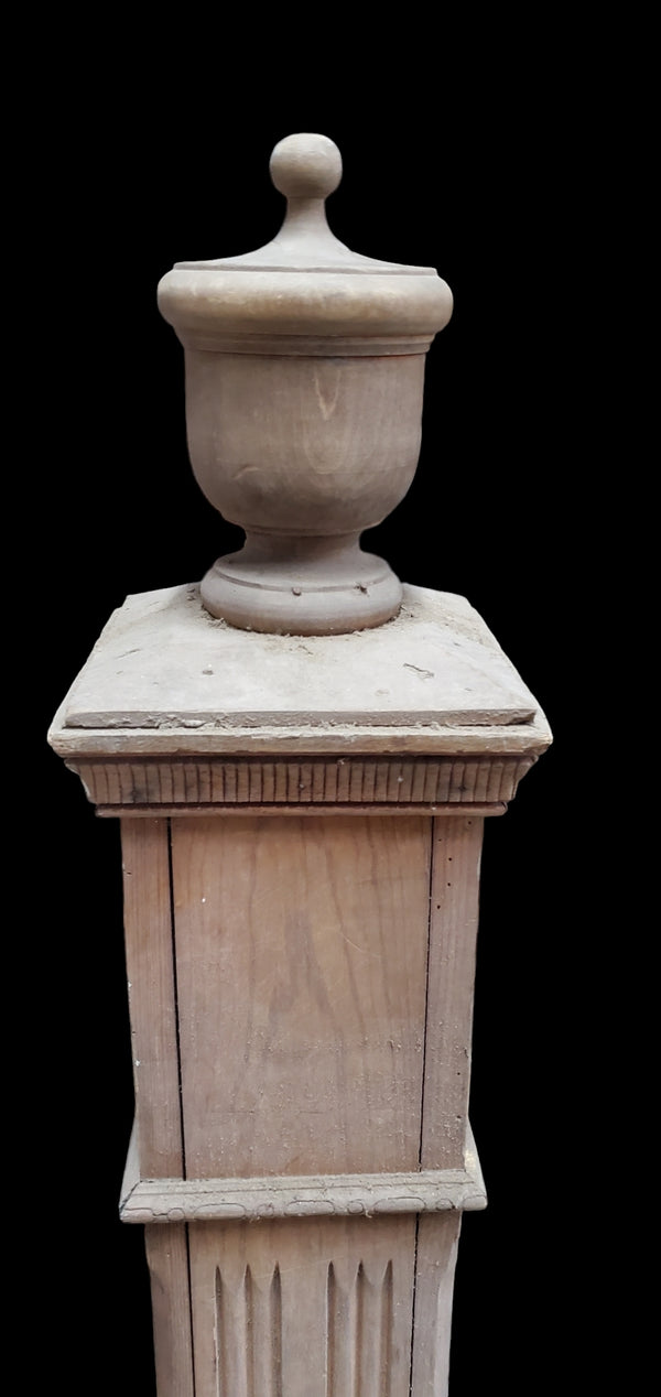 Newel Post GAM0275