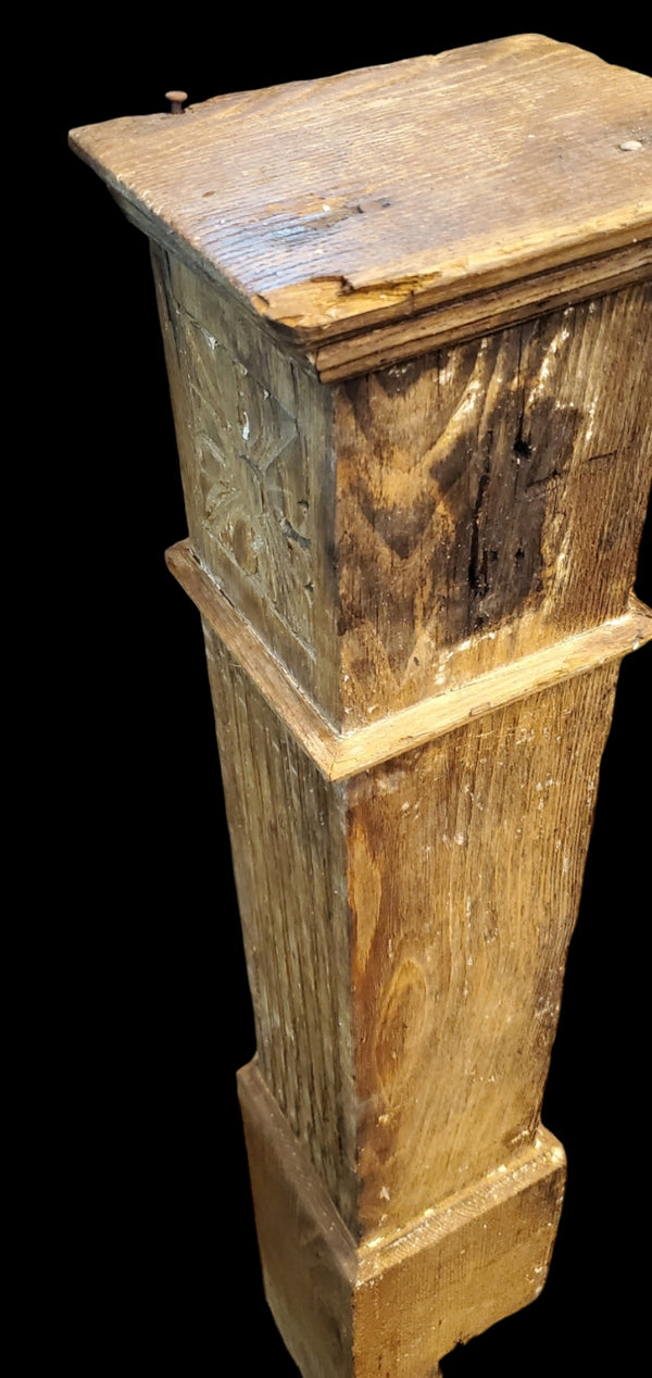 Pair of Newel Posts GAM0254