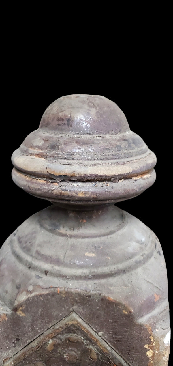 Turned & Carved Newel Post GAM0268