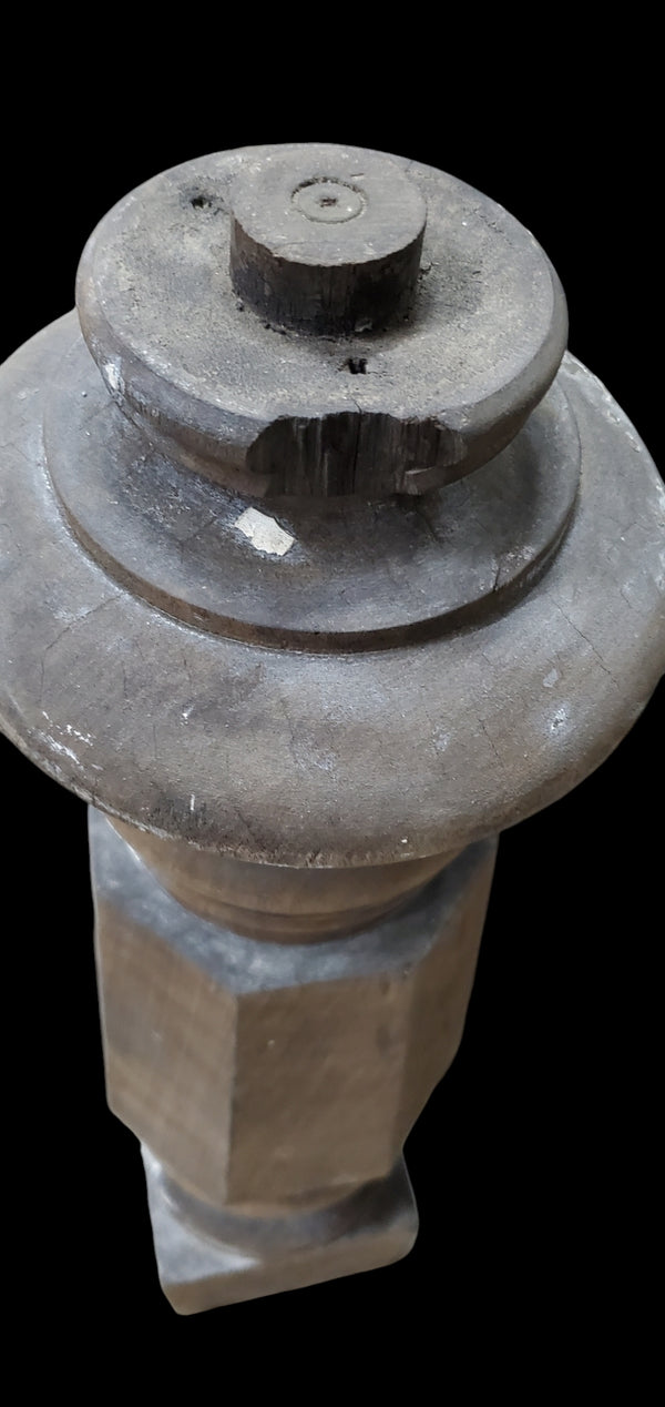 Walnut Octogon Newel Post Gam0237