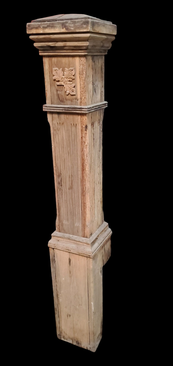 Newel Post GAM0282