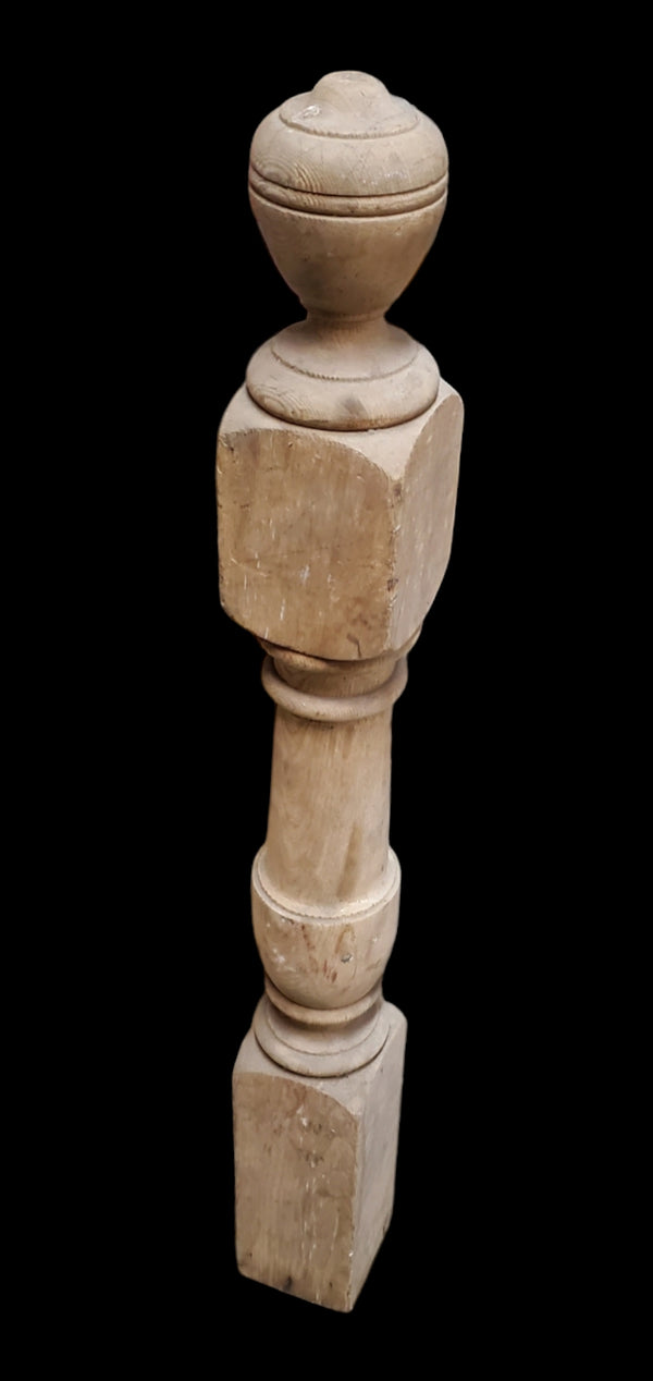 Turned Newel Post GAM0258