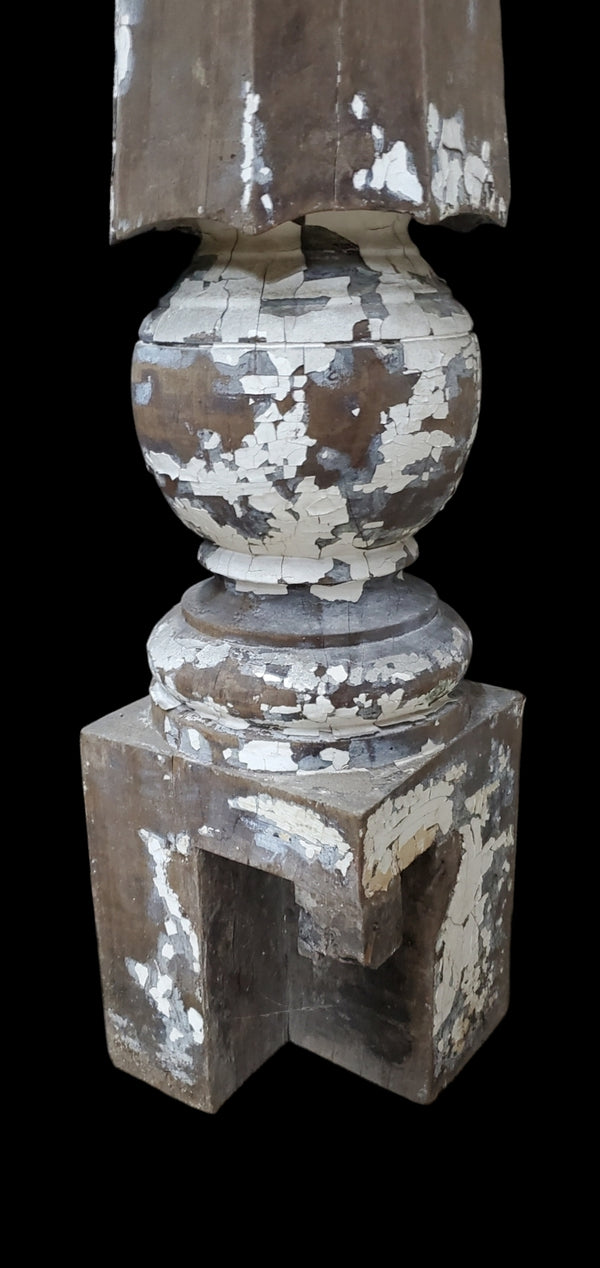 Walnut Octogon Newel Post Gam0237