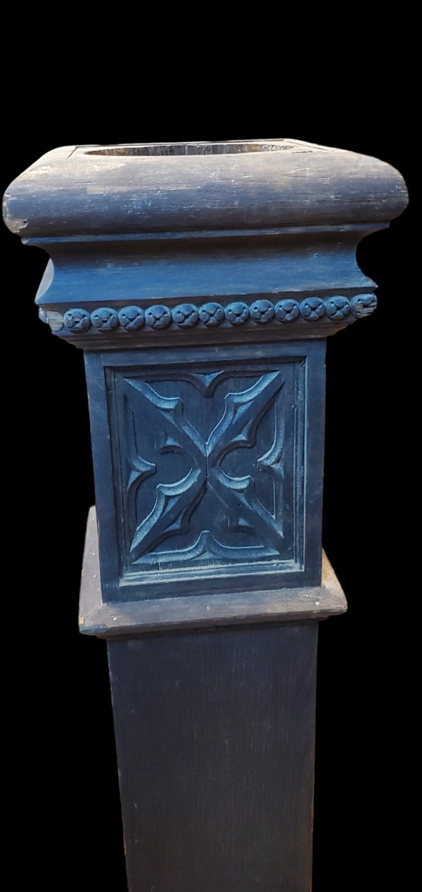 Quatrefoil Newel Post GAM0250