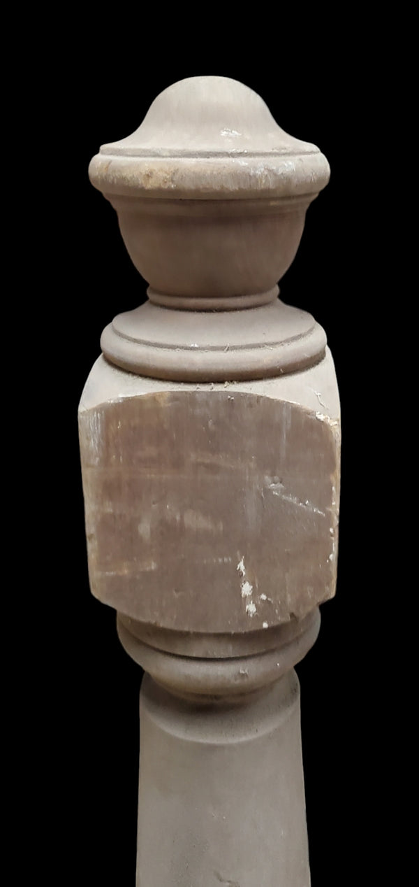 Turned Newel Post GAM0270