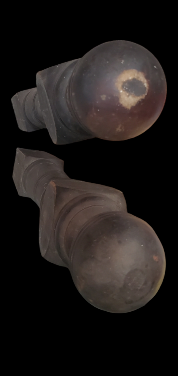 Pair of Newel Posts GAM0216
