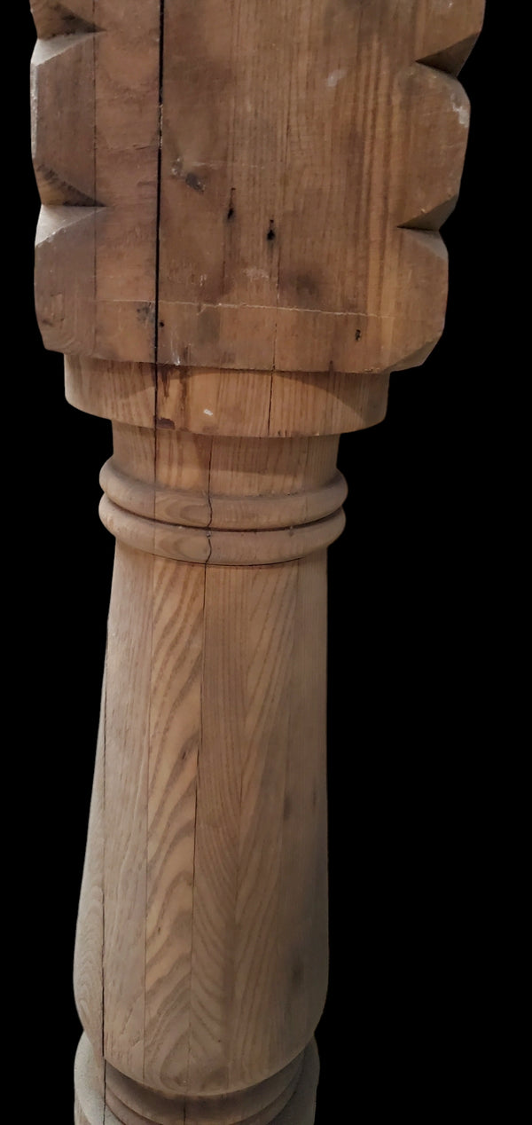 Solid Turned & Carved Oak Newel Post GAM0260