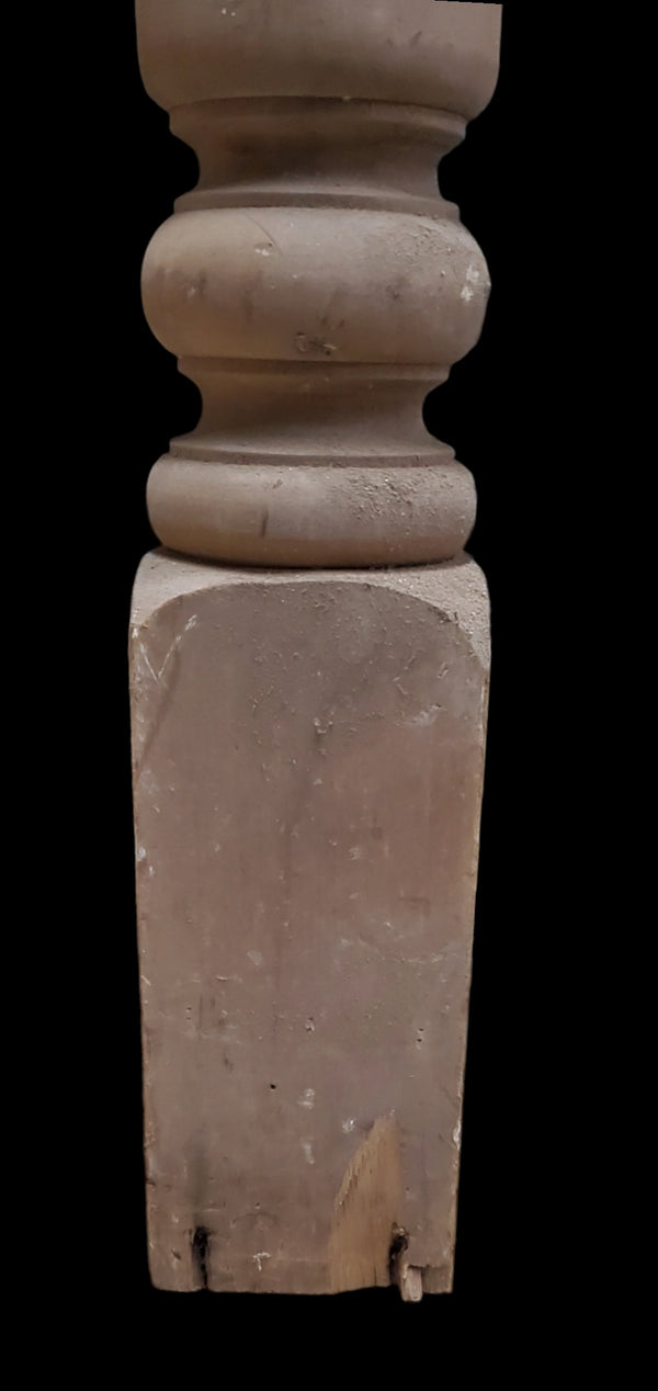 Turned Newel Post GAM0270