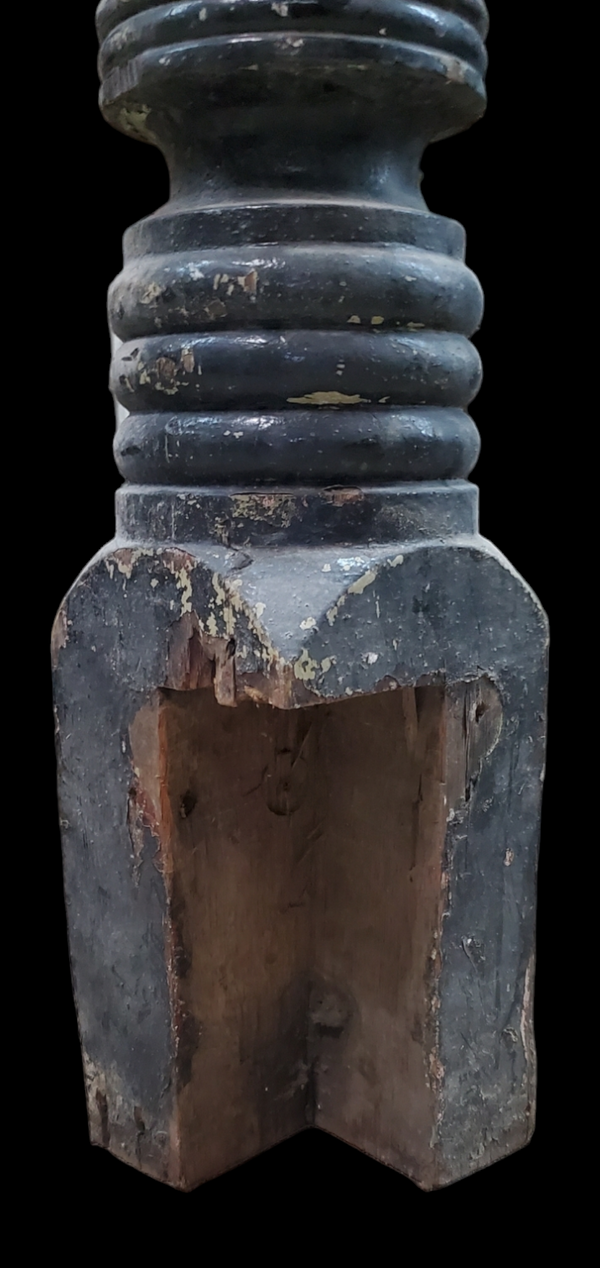 Newel Posts *GAM0213