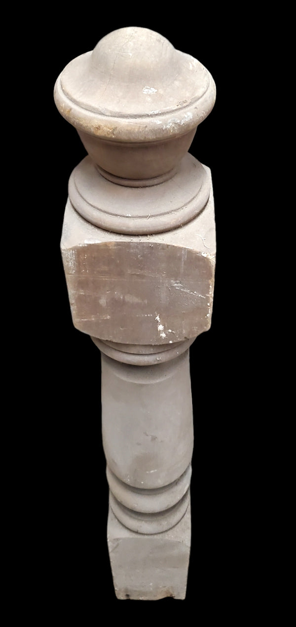 Turned Newel Post GAM0270