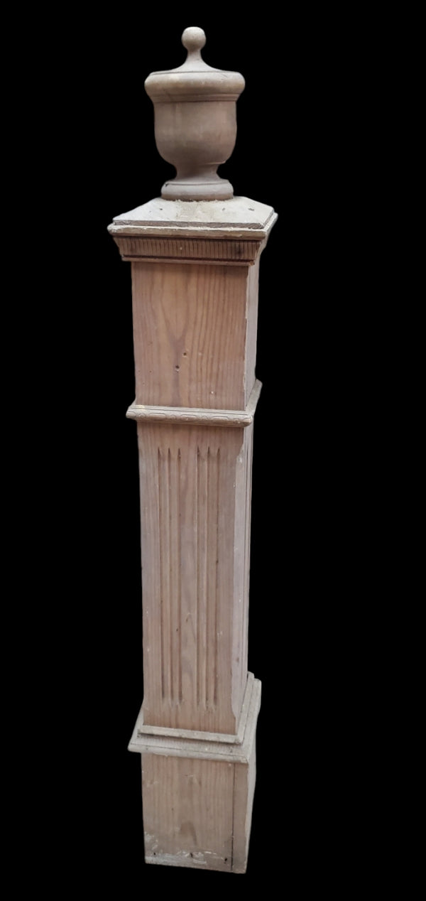 Newel Post GAM0275