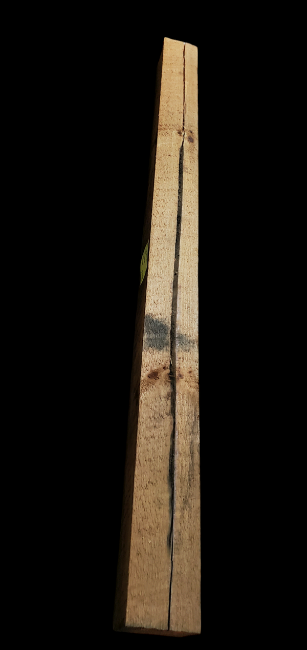 Rough Sawn Pine Beam *GAM0115