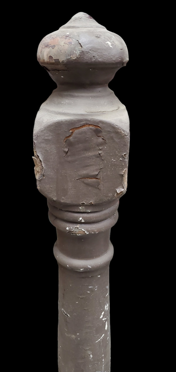 Turned Newel Post GAM0271
