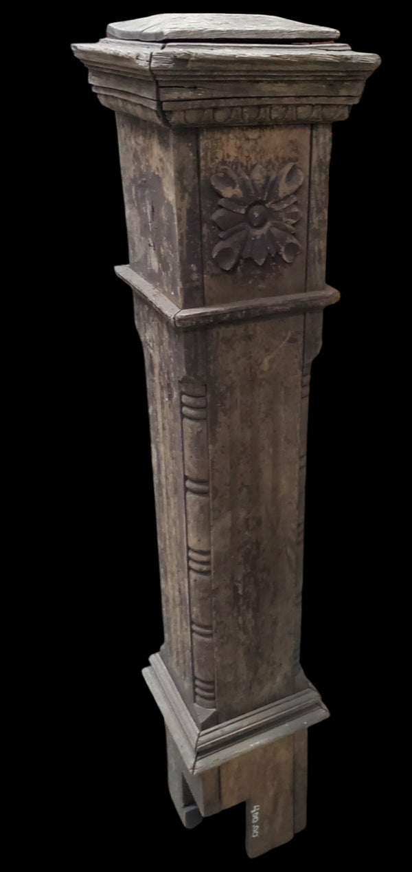 Single Newel Post GAM0266