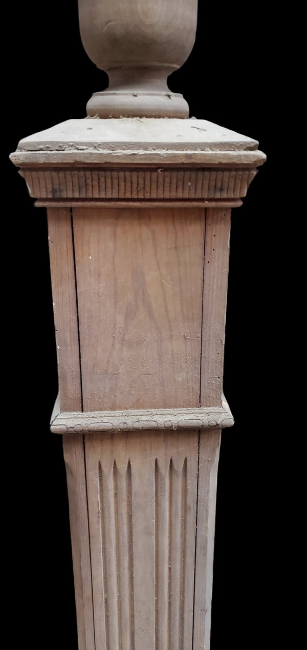 Newel Post GAM0275
