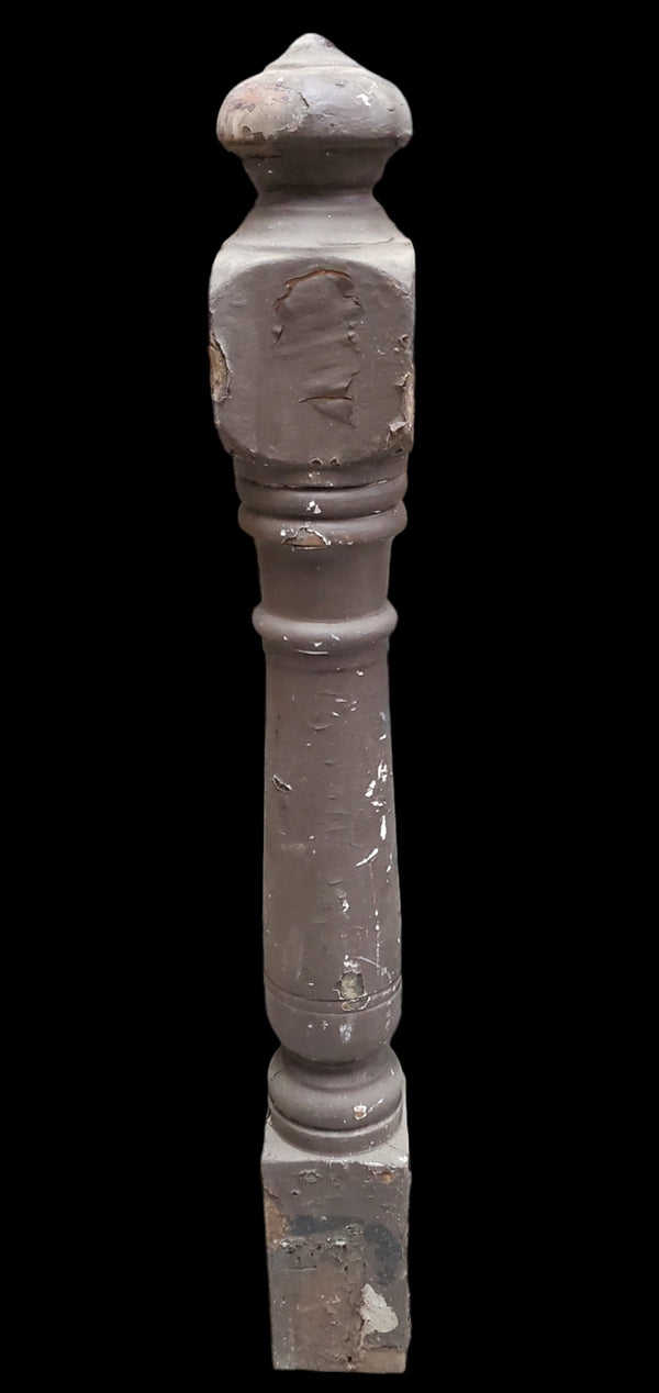 Turned Newel Post GAM0271