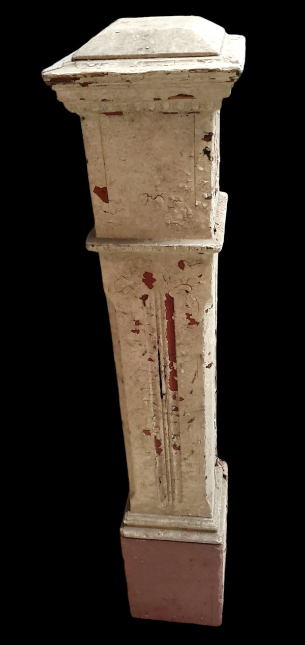 Pinstripe Newel Post GAM0287