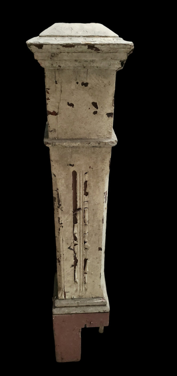 Pinstripe Newel Post GAM0287