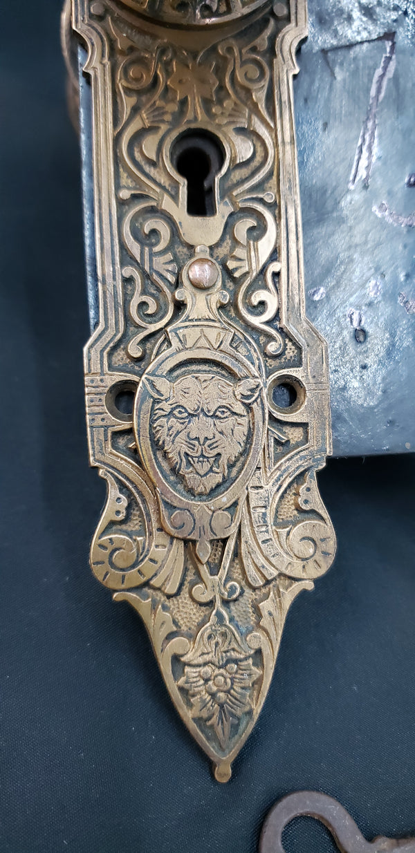 Victorian Gothic Style Mortise Lock Set with Double Lock  Key Hole Cover & Keys #GA2237