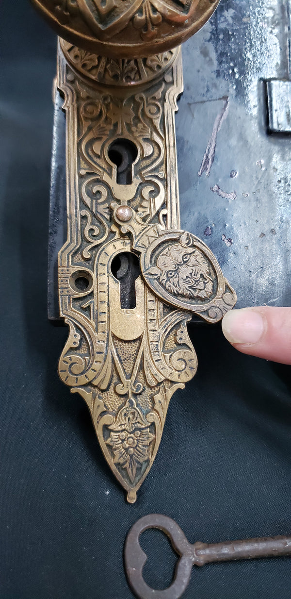 Victorian Gothic Style Mortise Lock Set with Double Lock  Key Hole Cover & Keys #GA2237