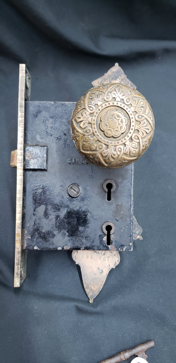 Victorian Gothic Style Mortise Lock Set with Double Lock  Key Hole Cover & Keys #GA2237