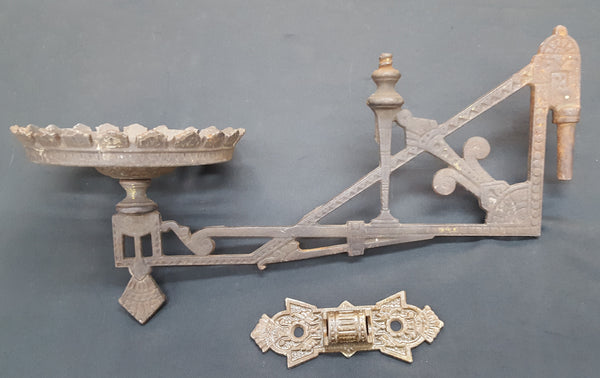 Victorian Cast Iron Oil Lamp Sconce with Wall Bracket #GA2258
