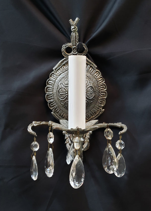 Antique Art Deco Silver Toned 1 Light Wall Sconce with Teardrop Crystal Prisms #GA2286