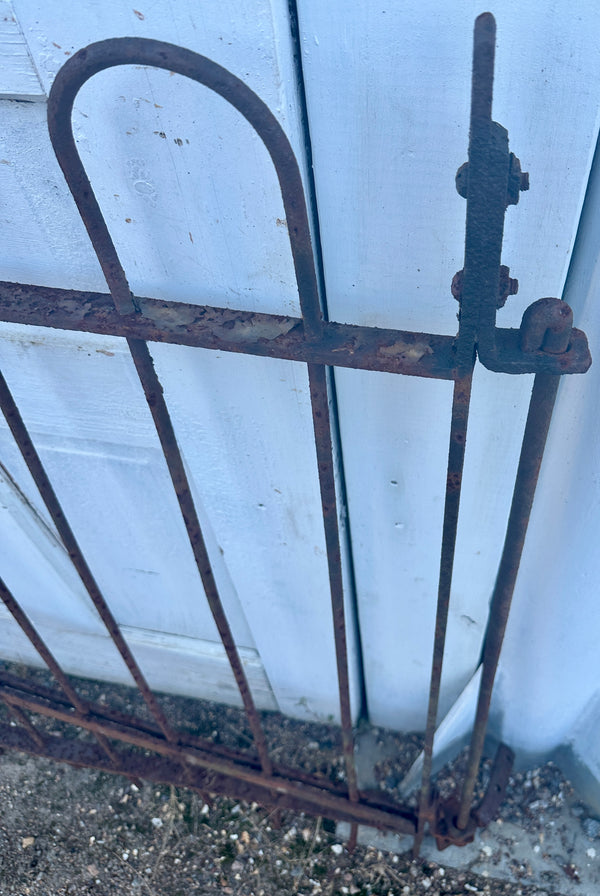 68 Ft Long Antique Iron Hairpin Fencing Set w/ Gate Section GA20511