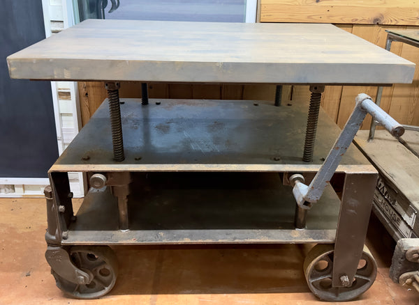 Restored 1930s American Industrial "Barrett" Die Lift Cart GA20519