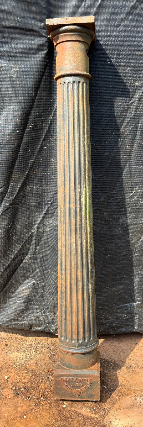 Set of 7 Cast Iron Posts GA21587