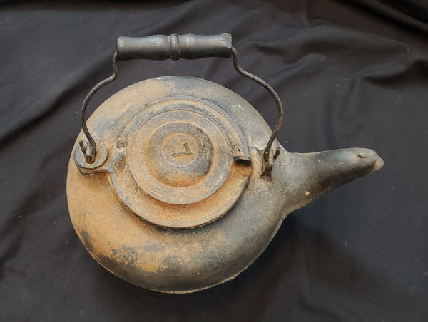 Pre-Civil War Cast Iron Tea Water Kettle #7 w/ Swivel Lid GS01076