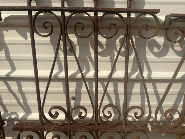 22 Ft of Antique Wrought Iron Fencing GA20809