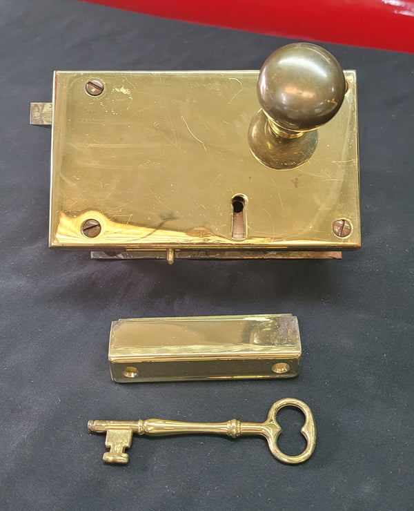 Left Side Brass Rim Lock Set w/ Keeper Key Deadbolt & More 6 3/4" x 4"GS00683