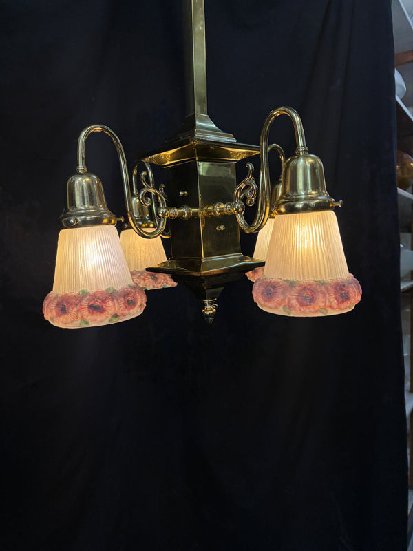Brass 4-Light Chandelier GA21190