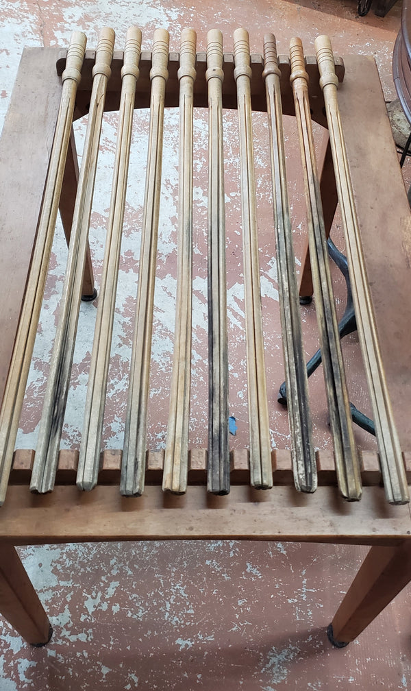 Vintage Library Periodical Newspaper Display Rack 27" x 37" x 31 1/2" GS01064