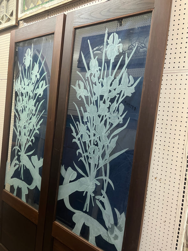 Etched Glass Pantry Doors 31 x 63 GA10340