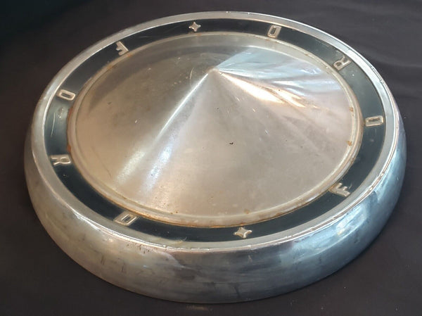Set of 4 OEM 1960 Ford Galaxie Fairlane Chrome Hub Caps GA9826