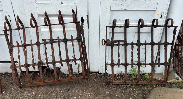 76 Feet of Iron Fence Panels with Cast Iron Rosettes GA21365
