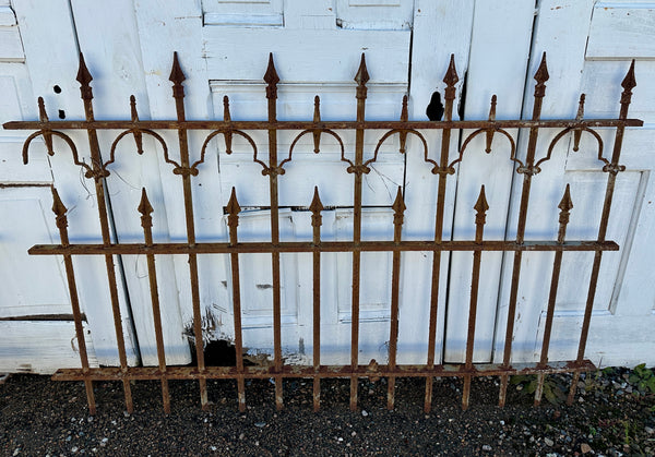 32 Ft of Antique Iron Garden Gate Fencing w/ Spear Top Finials GA20498