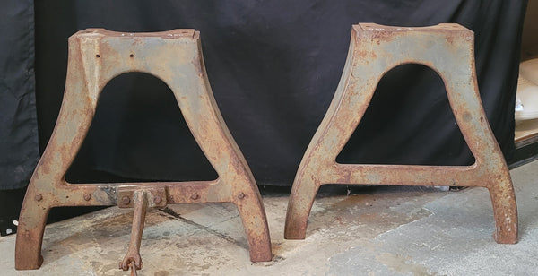 Pair of Cast Iron Factory Machine Tapered Table Base Legs 20 1/2" T GS00688