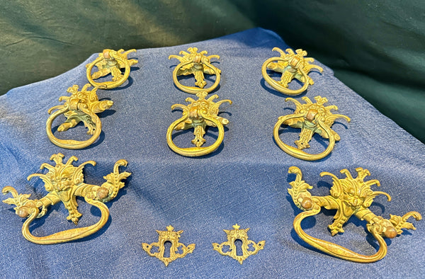 Set of 10 Antique Brass Drawer Pulls + 2 Keyholes GA20405
