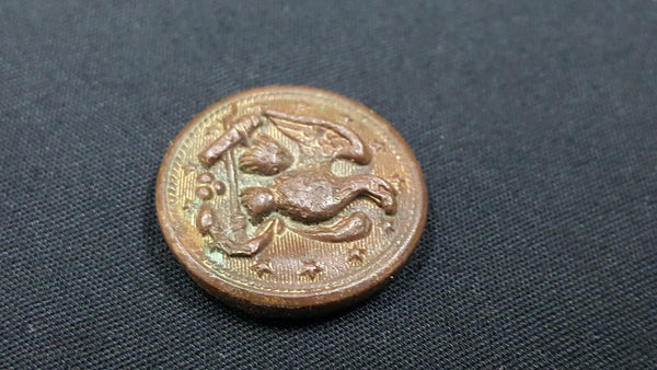 Civil War U.S. Naval Officer's Eagle Coat Button Recovered GS010928