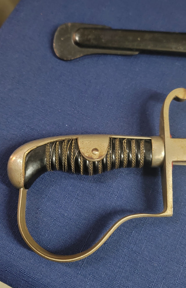 WWI German Officer's Solingen Sword with Scabbard GS00904