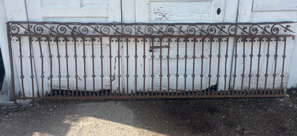 19 Feet of Iron Fence Panels GA21304