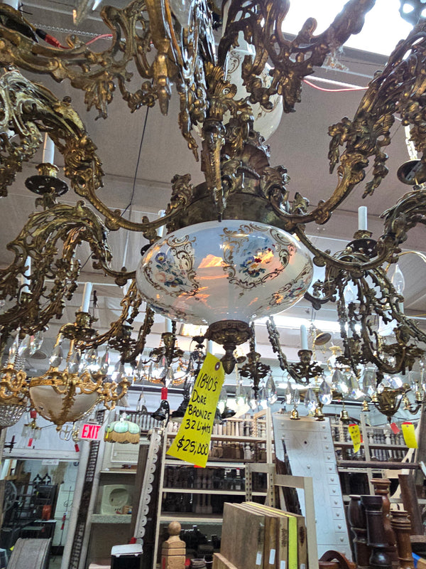 Victorian Bronze and Glass 32 Light Ornate Chandelier GS011023