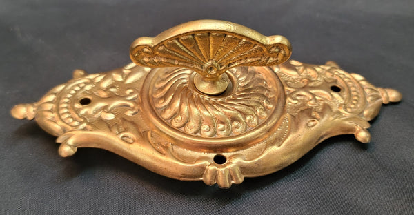 Restored Ornate Victorian Door Bell Turn & Backplate 5 3/8"2 3/4" GS00856