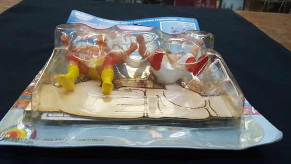 NOS 1985 Superstar Thumb Wrestlers Hulk Hogan & Big John Studd GS00726